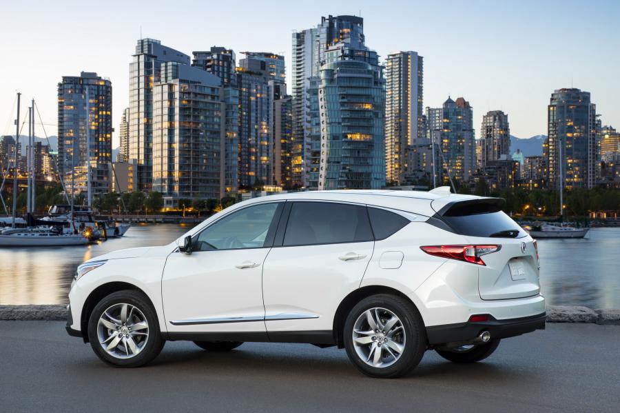  Acura RDX 2018 года  (фото 33 из 54)